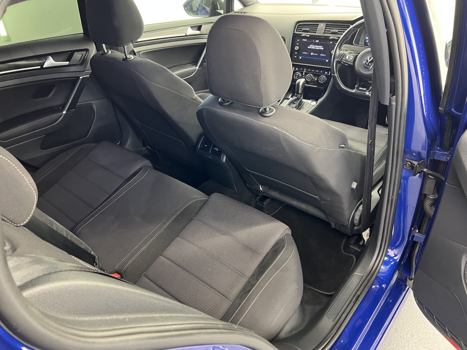 Used Volkswagen Golf 2020 for sale - 77438413: Photo 24