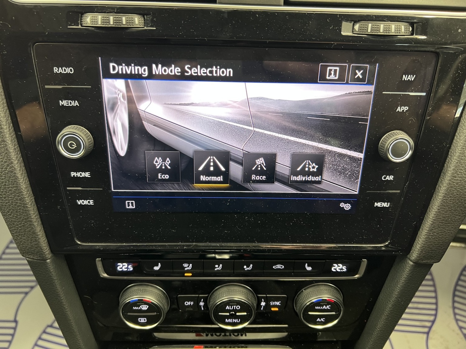 Used Volkswagen Golf 2020 for sale - 77438413: Photo 38