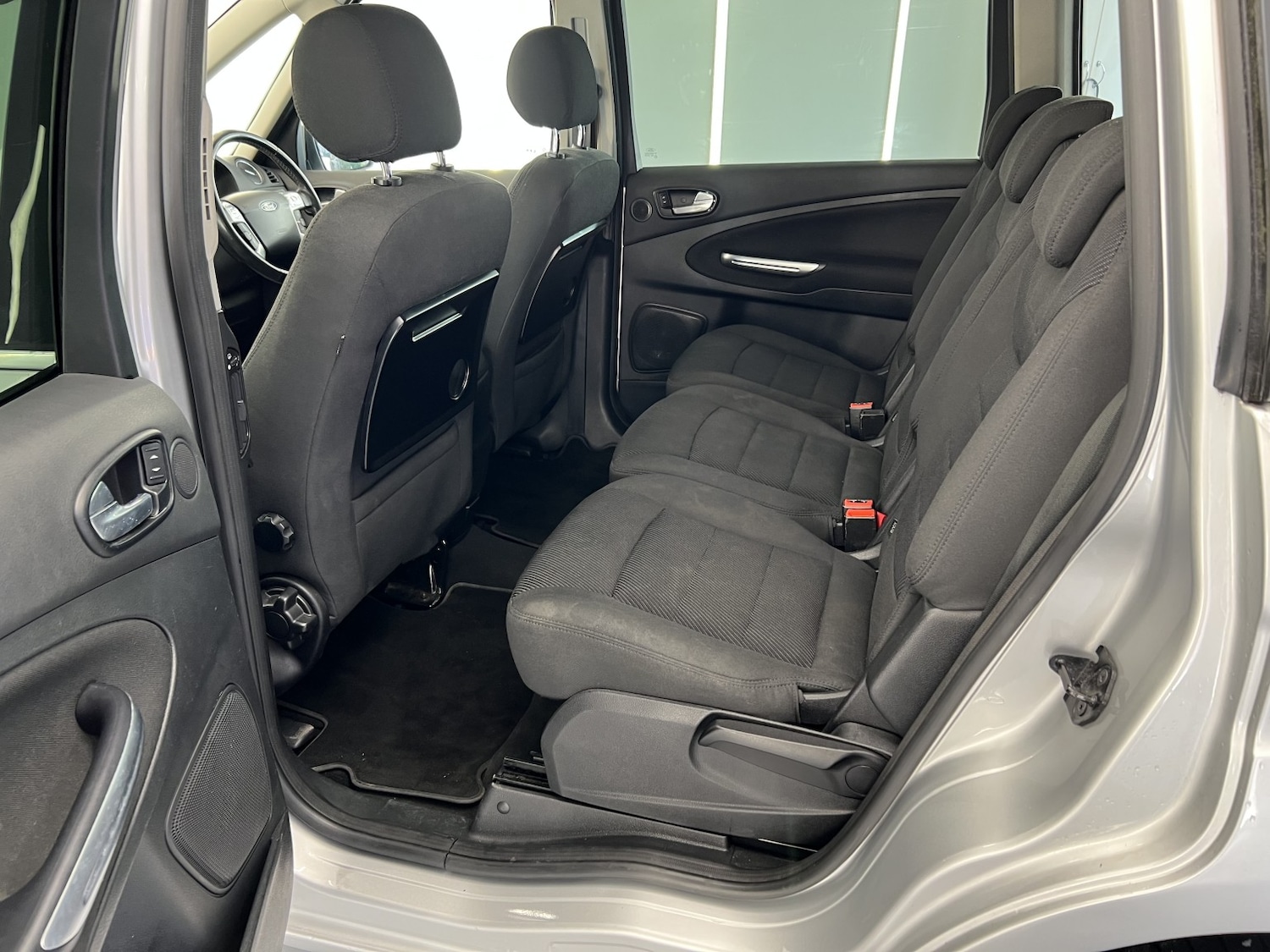 Used Ford Galaxy 2010 for sale - 77438414: Photo 26