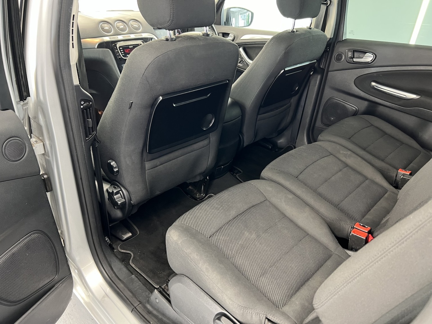 Used Ford Galaxy 2010 for sale - 77438414: Photo 27