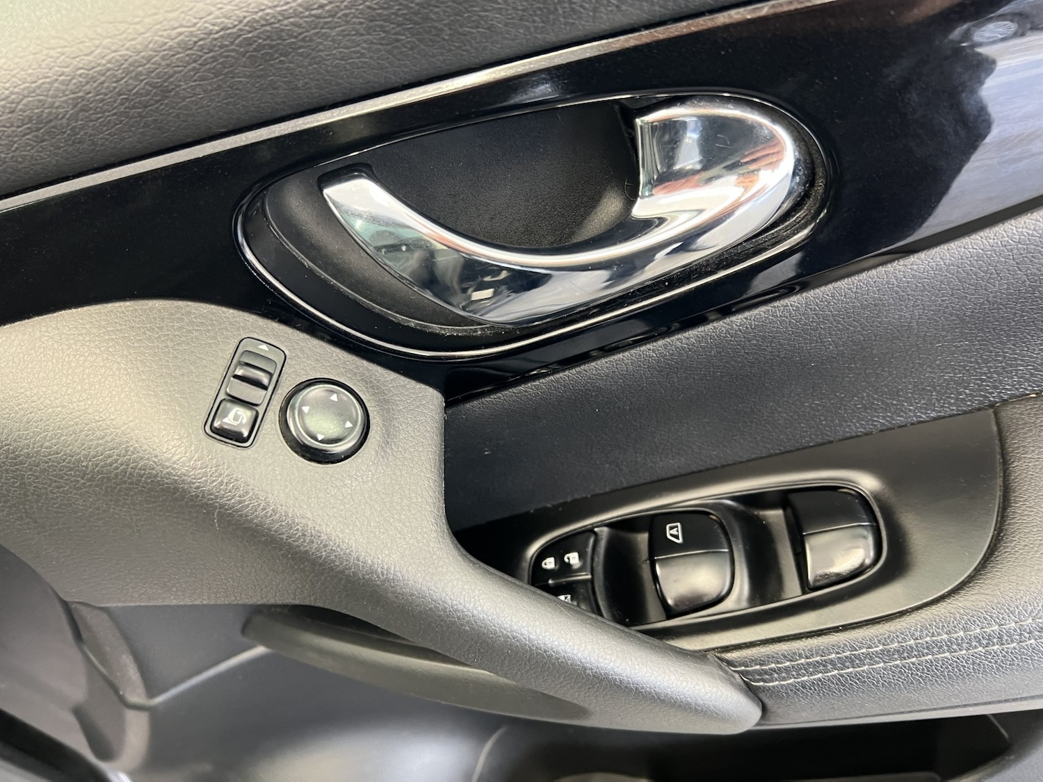 Used Nissan Qashqai 2017 for sale - 77968766: Photo 21