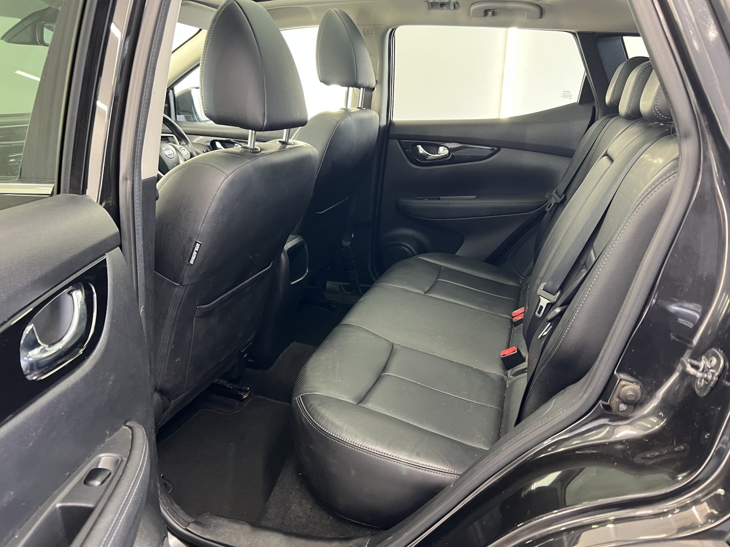 Used Nissan Qashqai 2017 for sale - 77968766: Photo 30