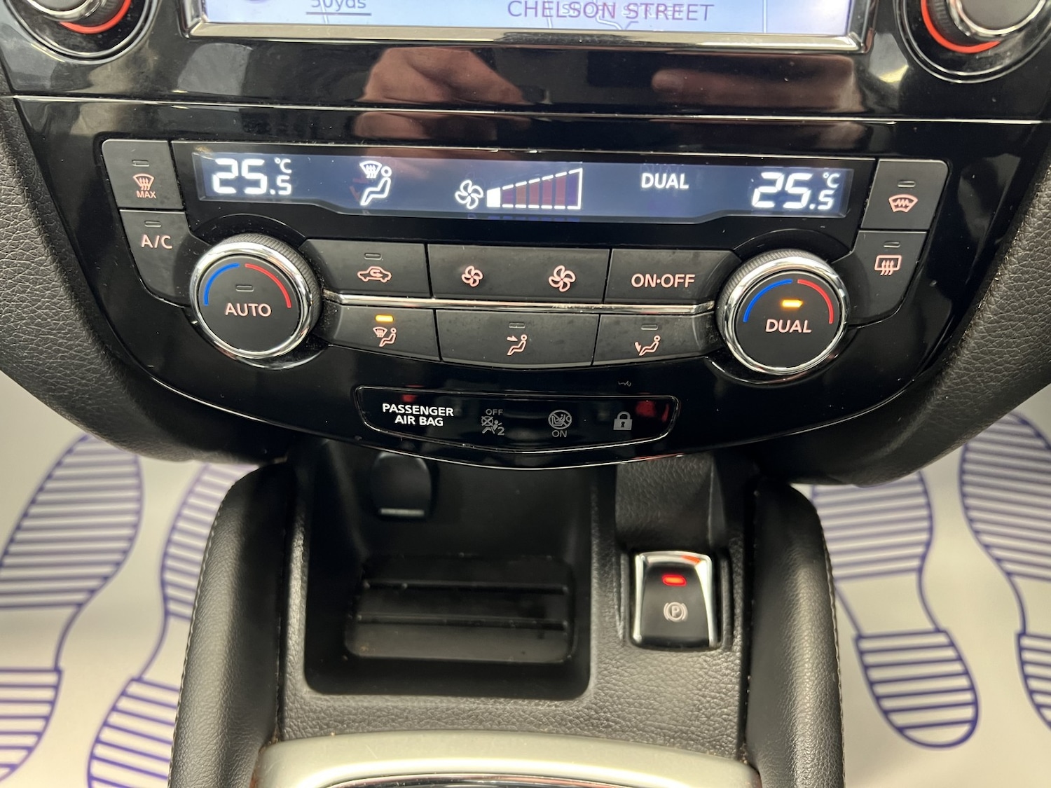 Used Nissan Qashqai 2017 for sale - 77968766: Photo 41