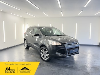 Used Ford Kuga 2015 for sale - 77694251: Photo