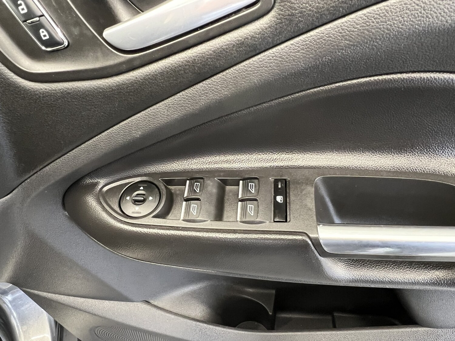 Used Ford Kuga 2015 for sale - 77694251: Photo 20