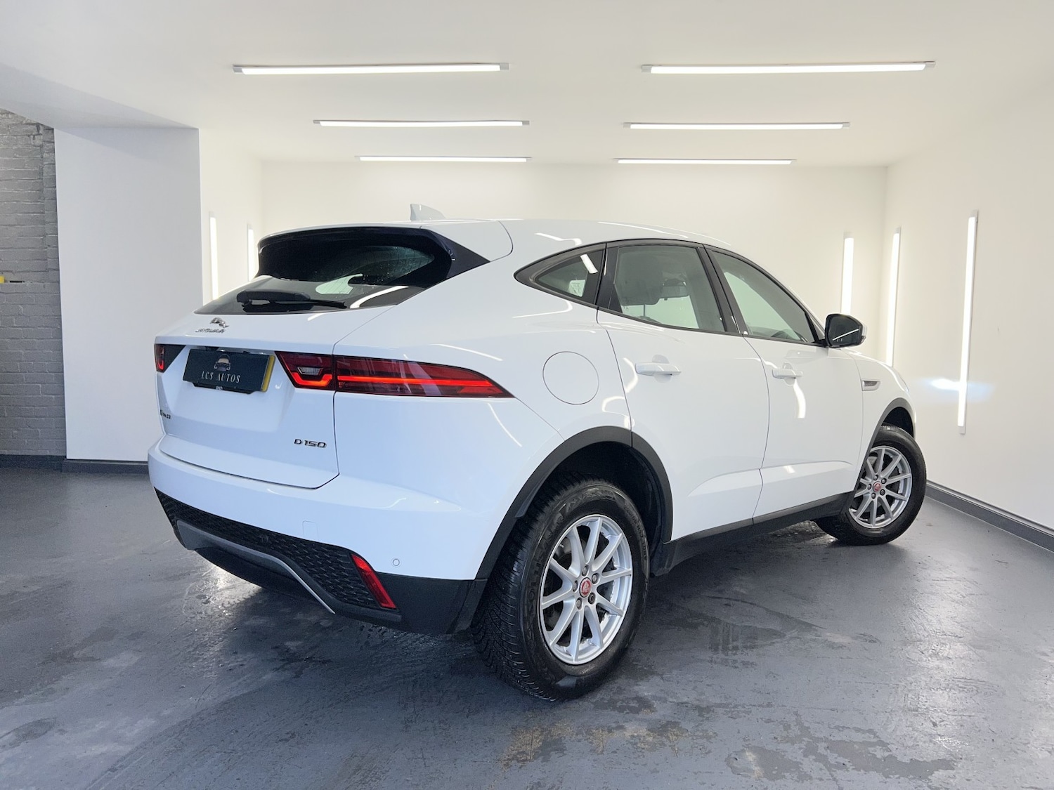 Used Jaguar E-Pace 2018 for sale - 77438354: Photo 15