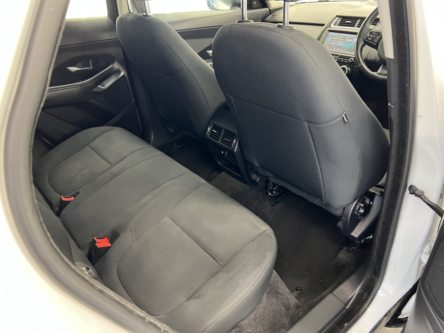 Used Jaguar E-Pace 2018 for sale - 77438354: Photo 29