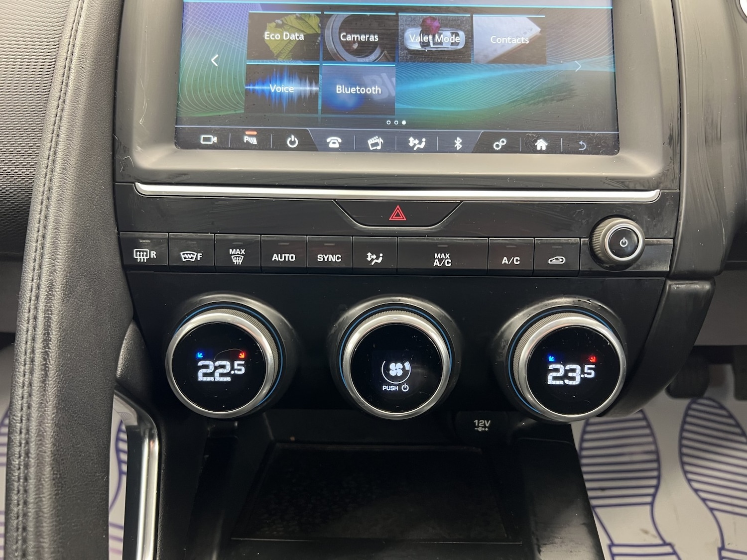 Used Jaguar E-Pace 2018 for sale - 77438354: Photo 42