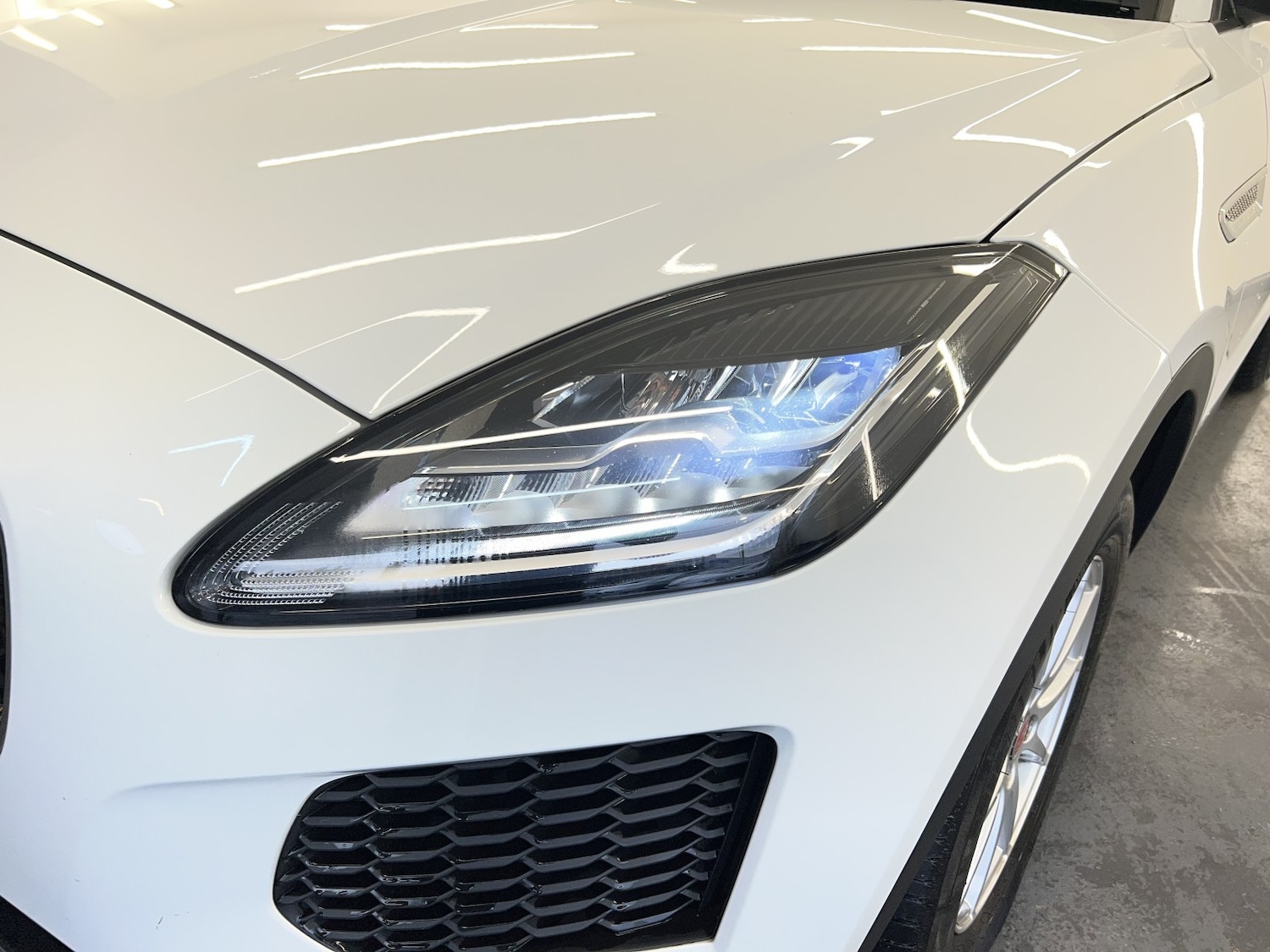 Used Jaguar E-Pace 2018 for sale - 77438354: Photo 8