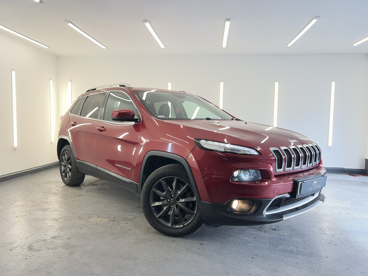 Used Jeep Cherokee 2014 for sale - 78004354: Photo 2