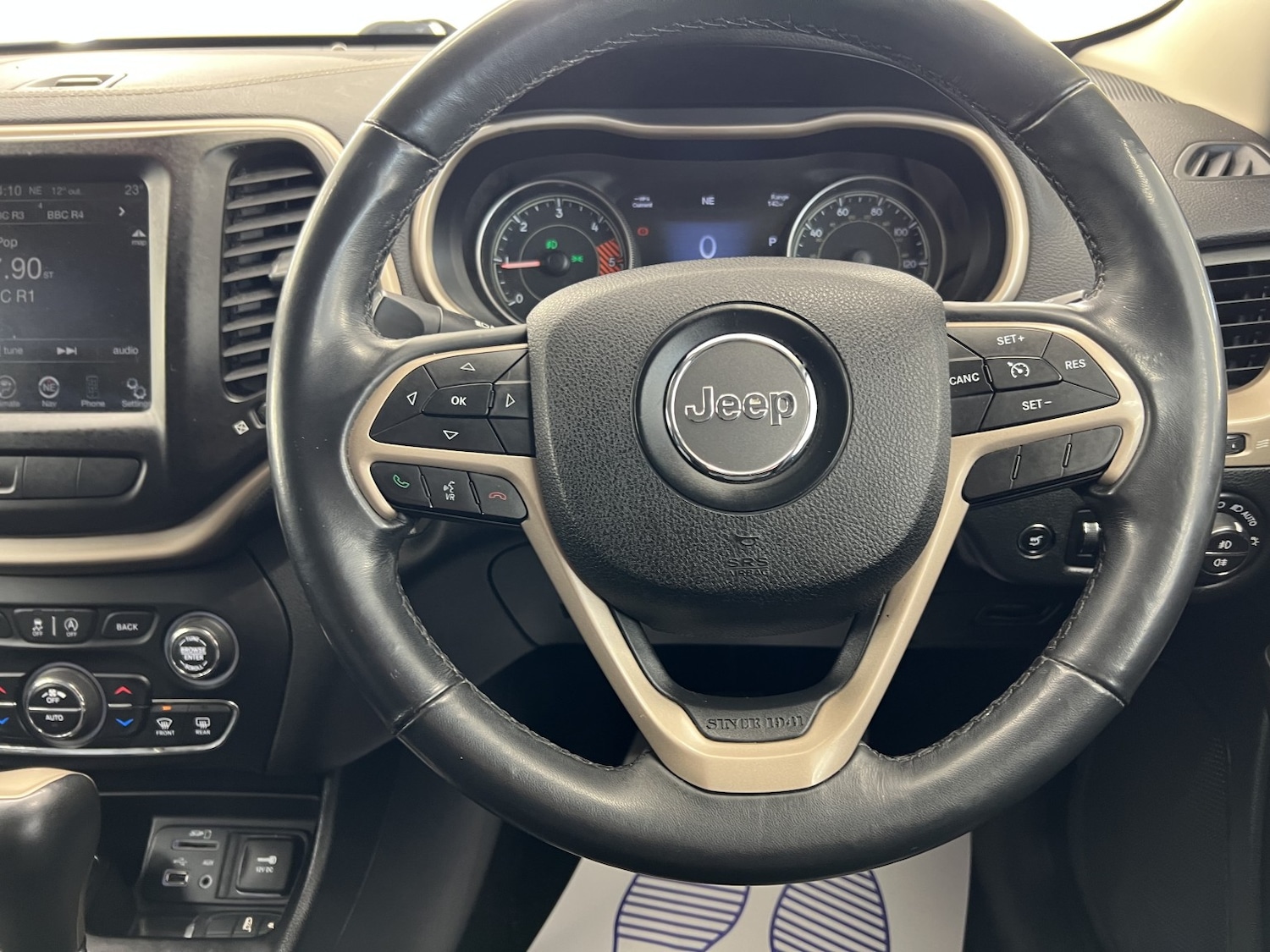 Used Jeep Cherokee 2014 for sale - 78004354: Photo 39