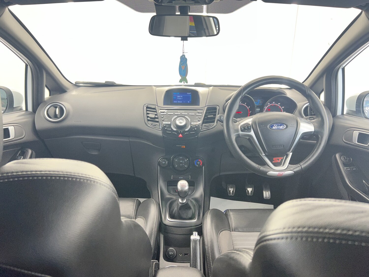 Used Ford Fiesta 2015 for sale - 78201965: Photo 36