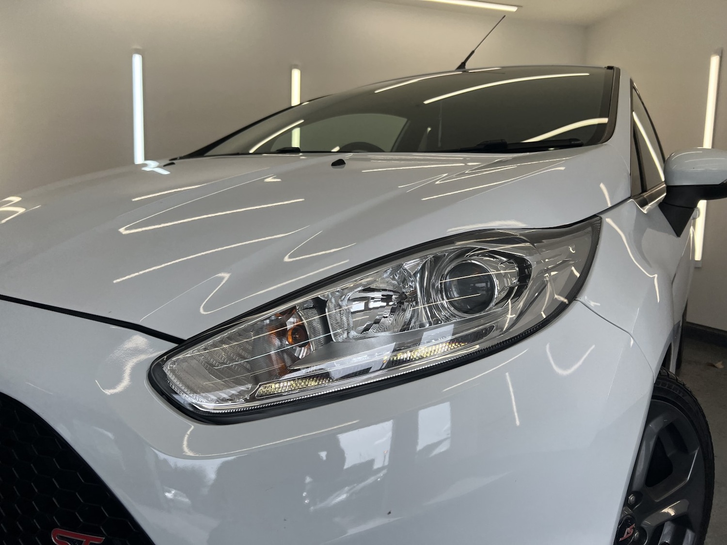 Used Ford Fiesta 2015 for sale - 78201965: Photo 6