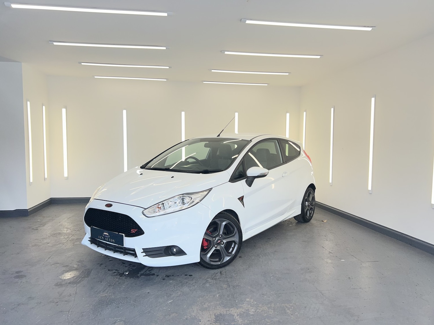 Used Ford Fiesta 2015 for sale - 78201965: Photo 8
