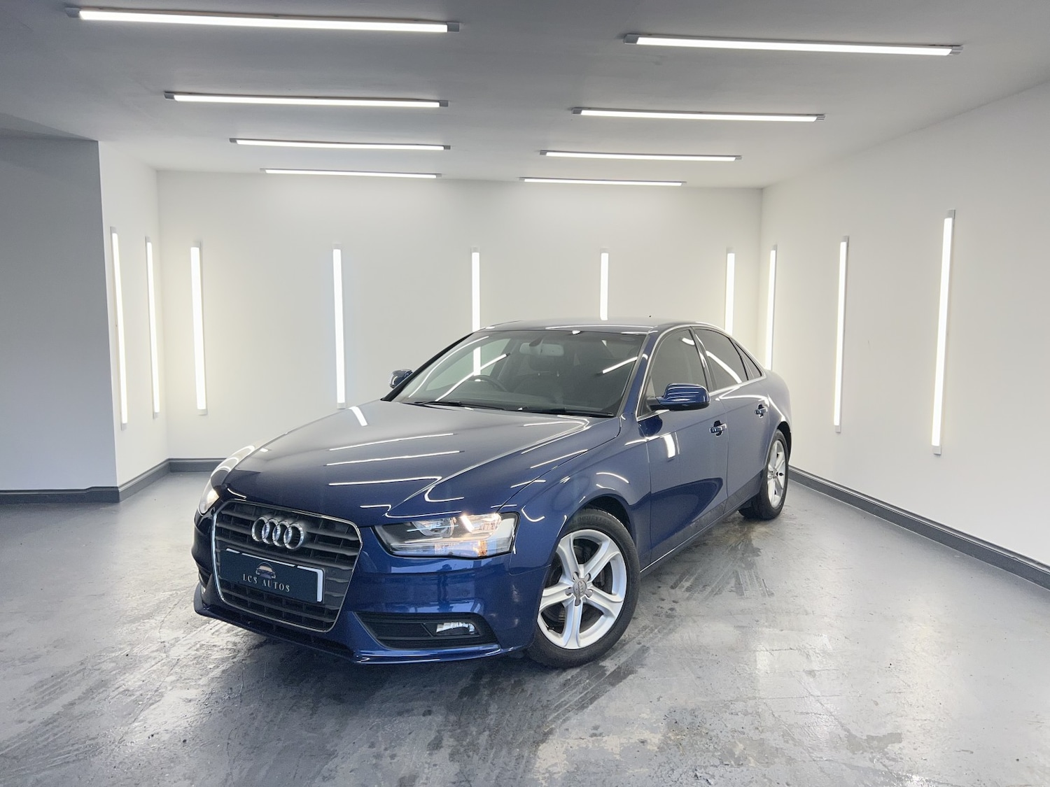 Used Audi A4 2015 for sale - 78213535: Photo 5