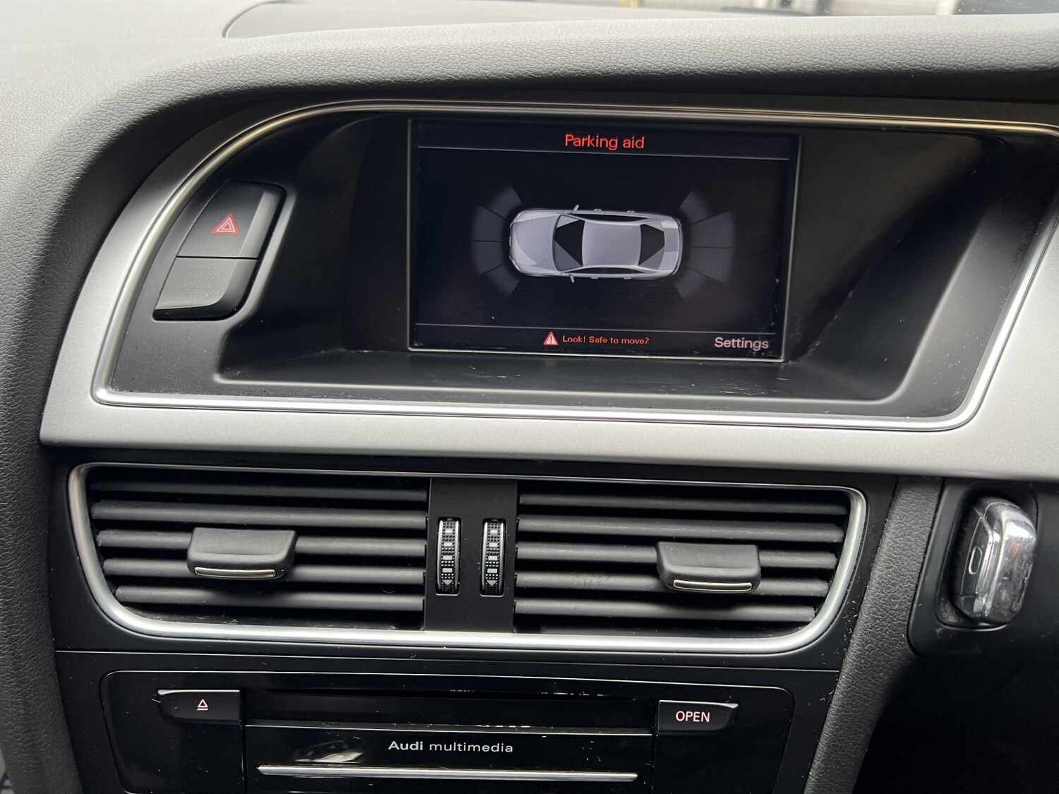 Used Audi A4 2015 for sale - 78213535: Photo 51