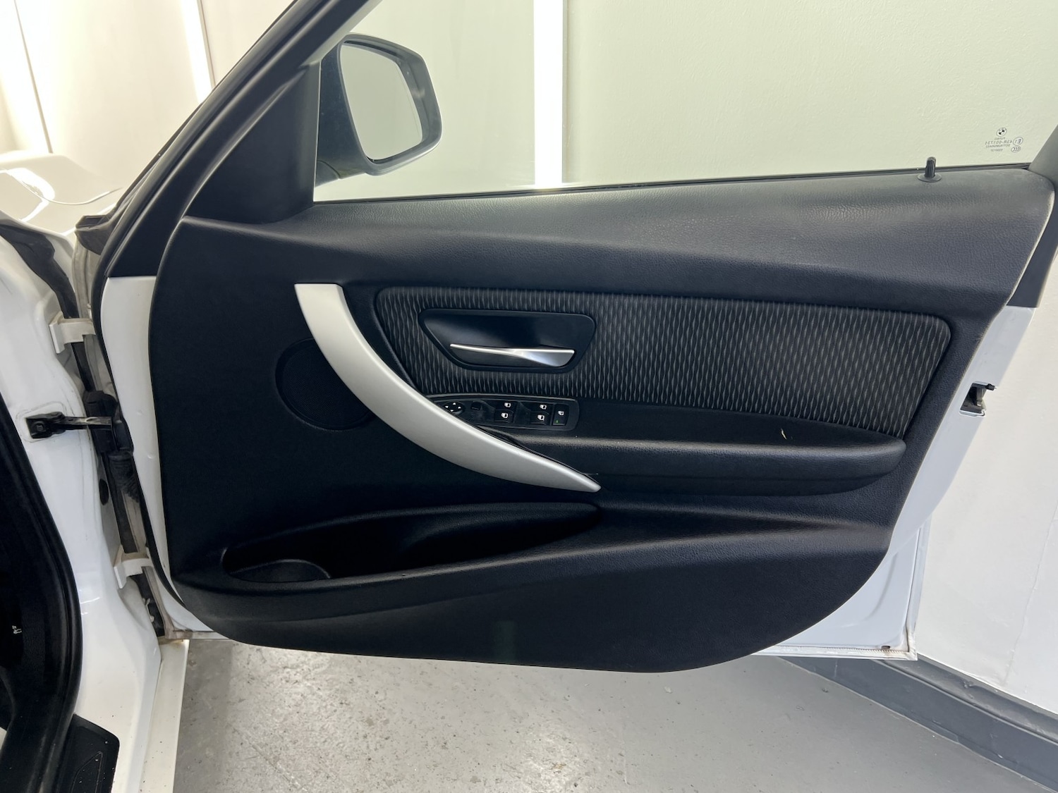 Used BMW 3 Series 2012 for sale - 77851415: Photo 19