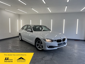 Used BMW 3 Series 2012 for sale - 77851415: Photo
