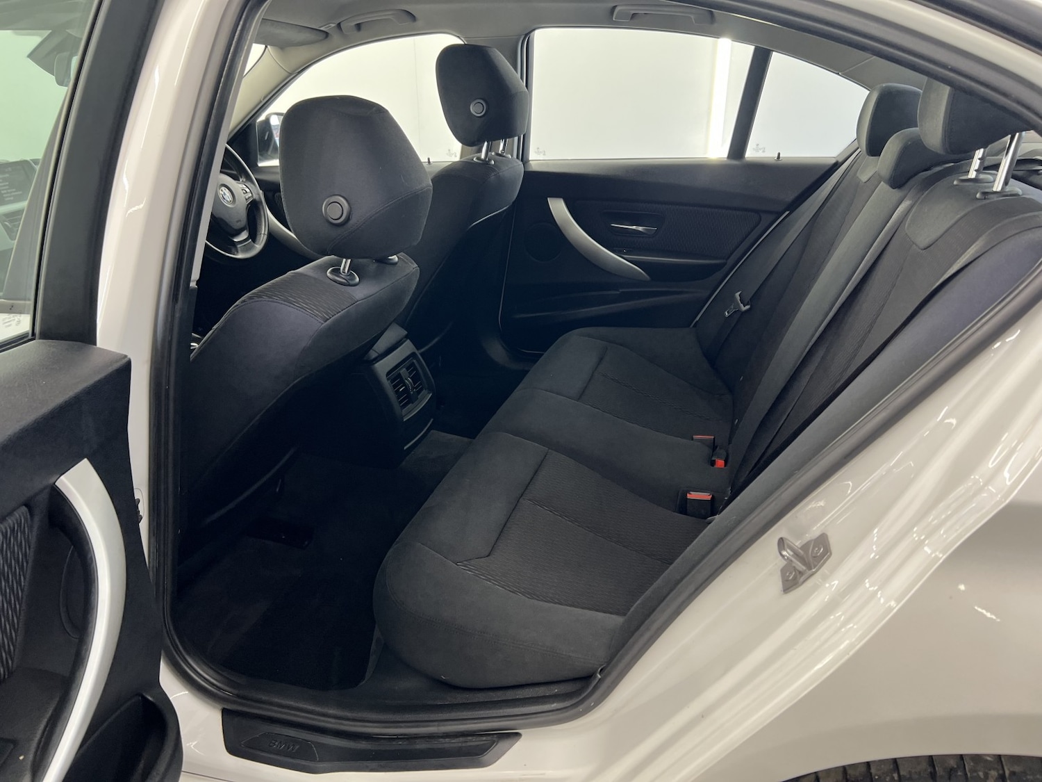 Used BMW 3 Series 2012 for sale - 77851415: Photo 26