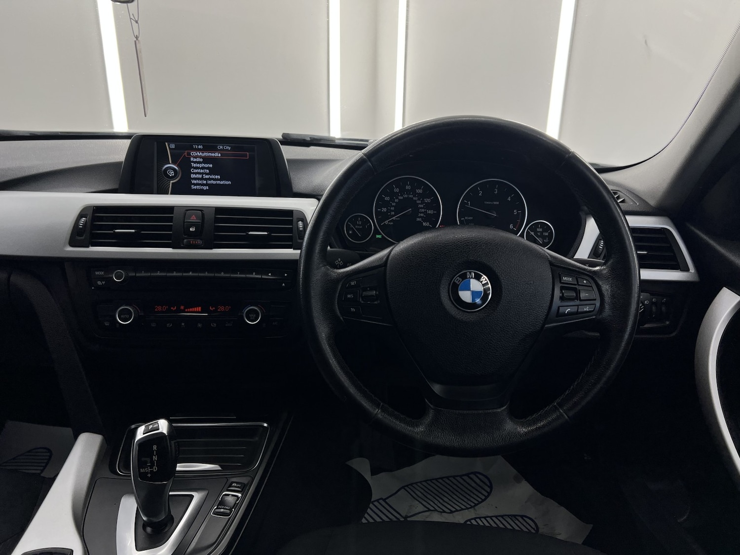 Used BMW 3 Series 2012 for sale - 77851415: Photo 32