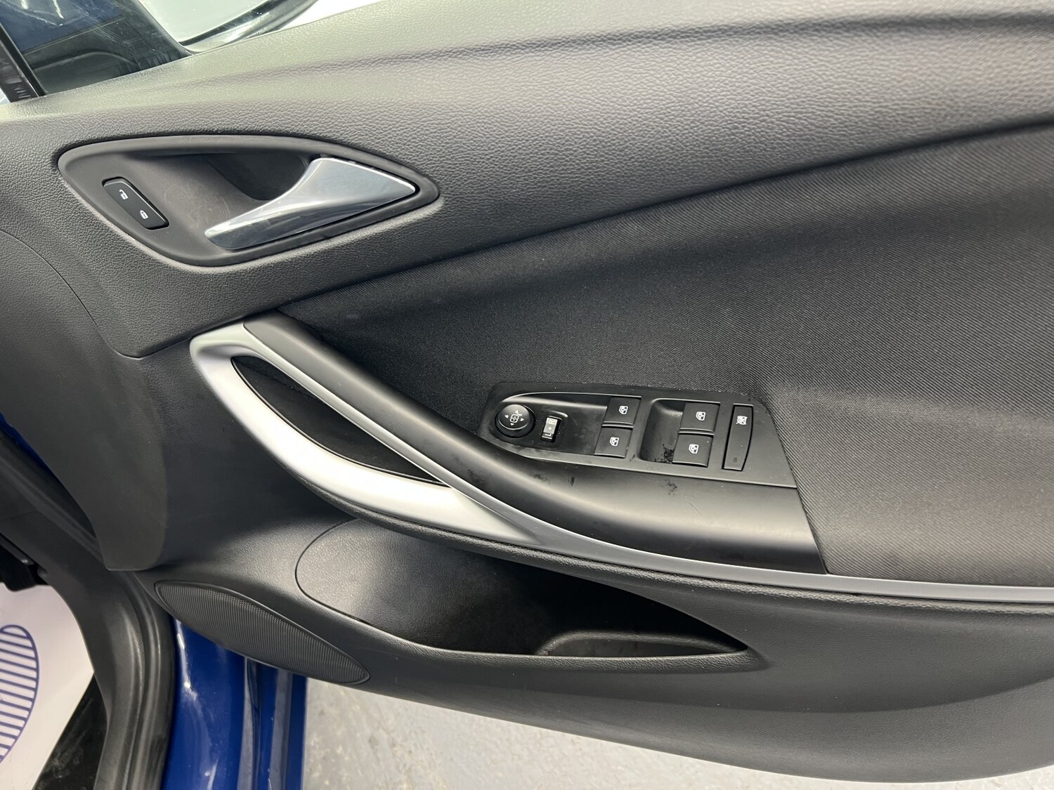 Used Vauxhall Astra 2018 for sale - 77535965: Photo 18