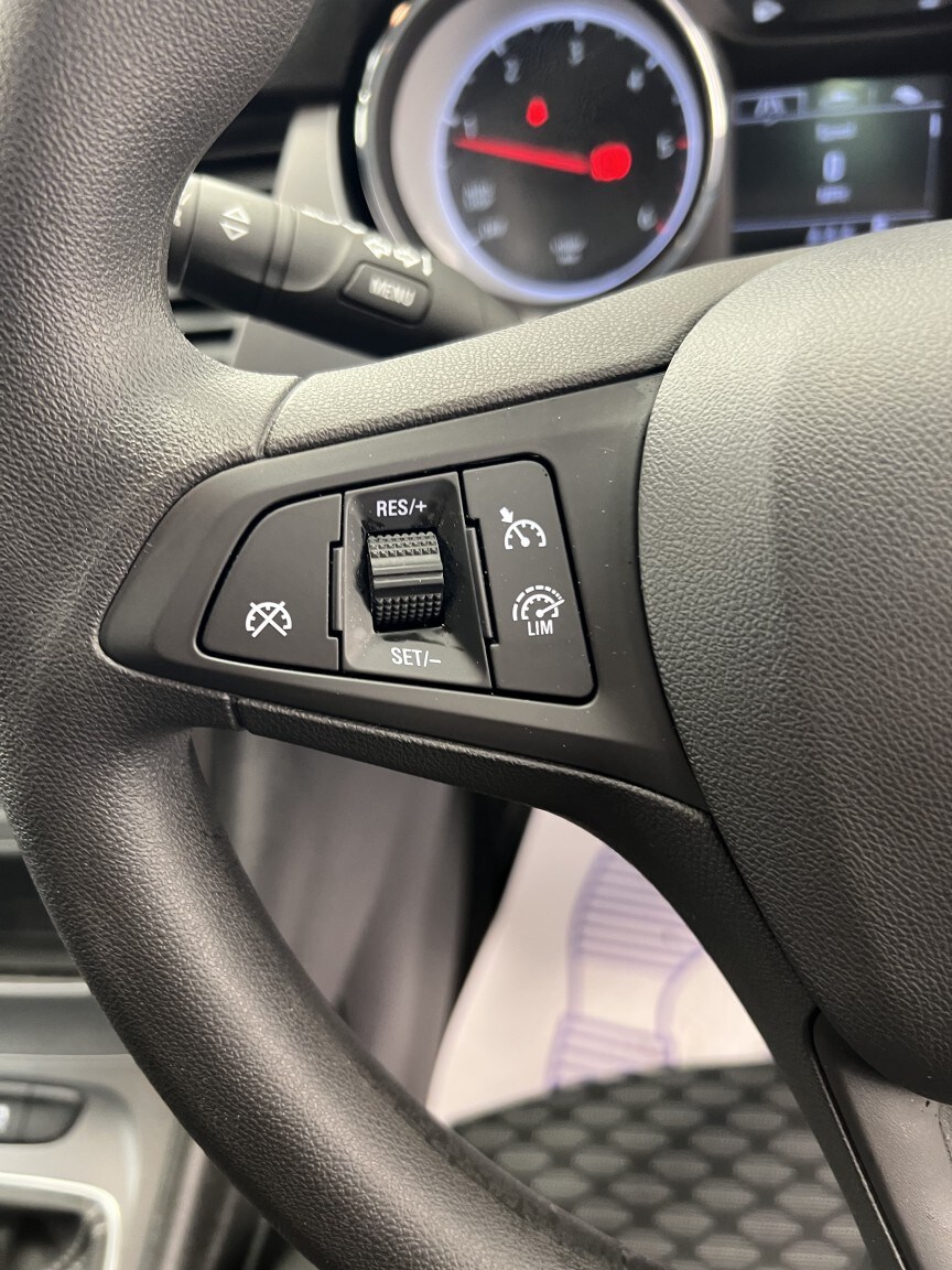 Used Vauxhall Astra 2018 for sale - 77535965: Photo 23