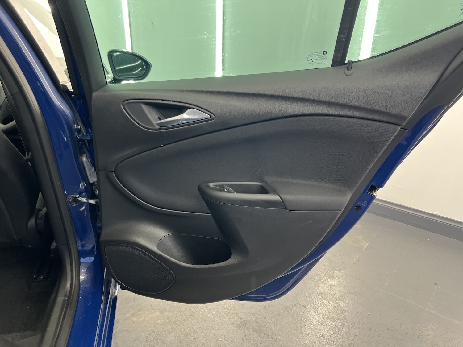 Used Vauxhall Astra 2018 for sale - 77535965: Photo 24