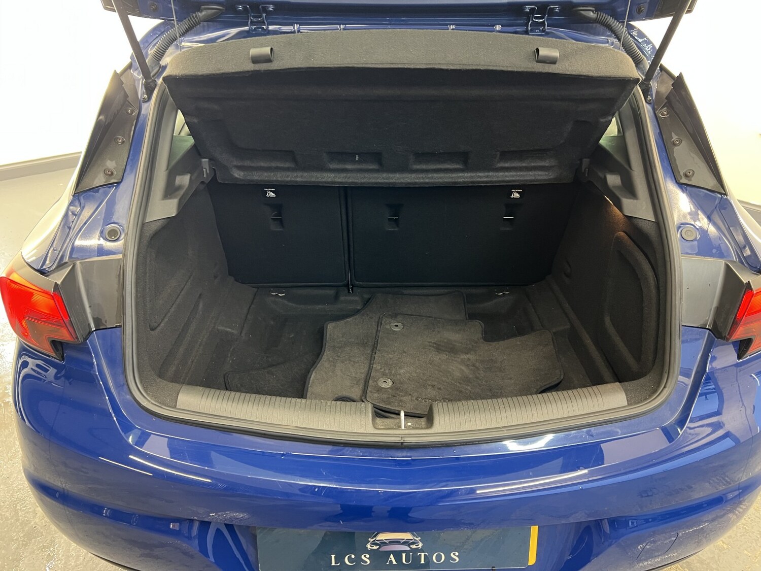 Used Vauxhall Astra 2018 for sale - 77535965: Photo 25