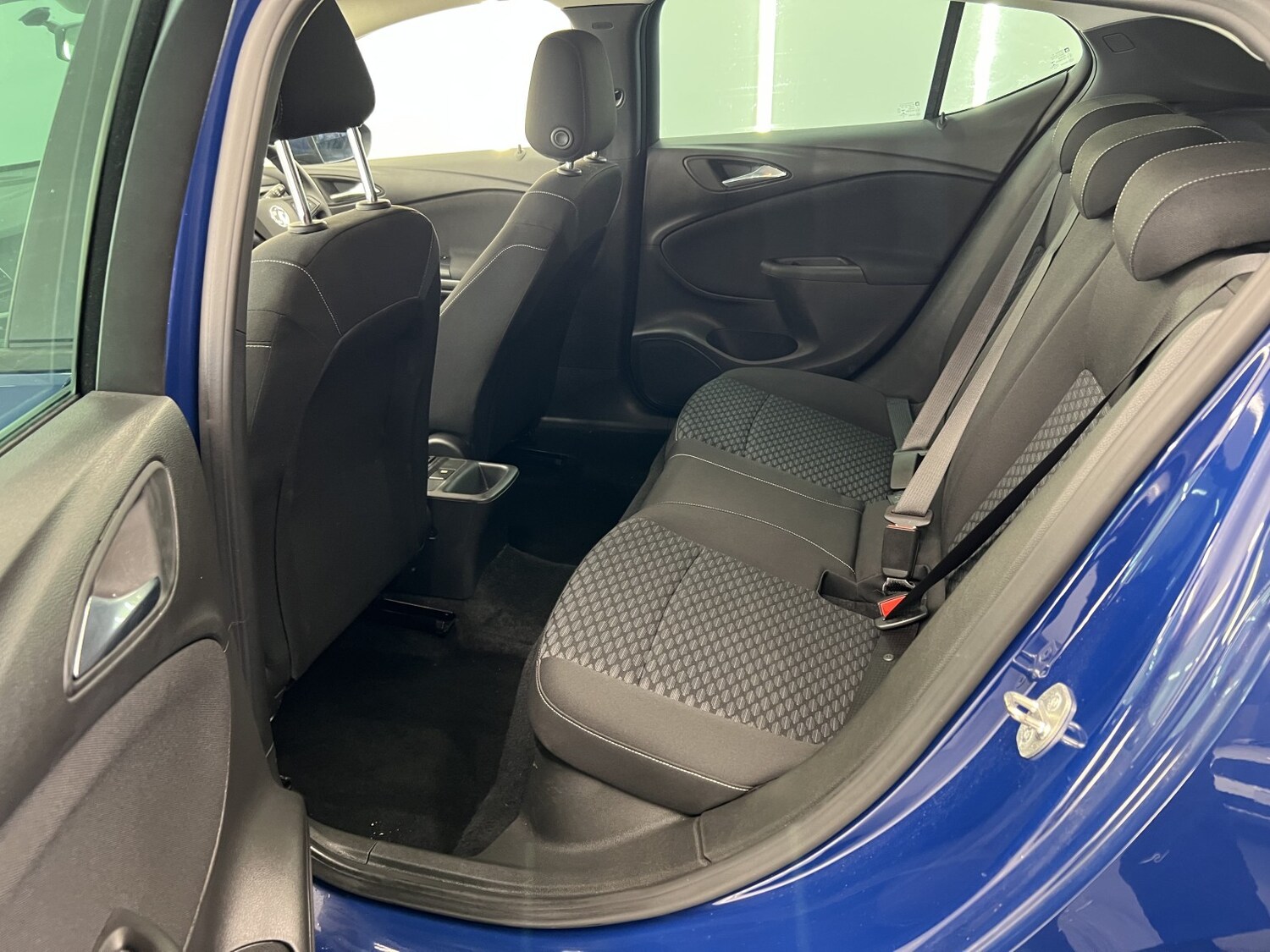 Used Vauxhall Astra 2018 for sale - 77535965: Photo 29