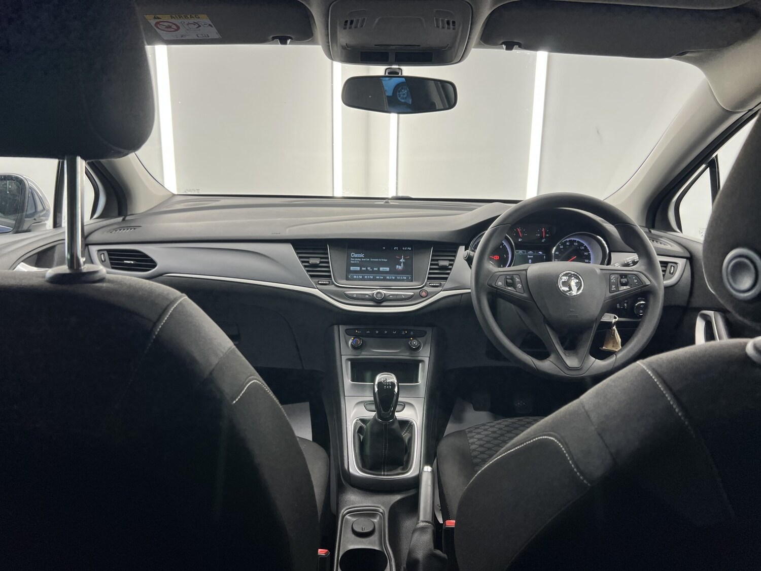 Used Vauxhall Astra 2018 for sale - 77535965: Photo 48