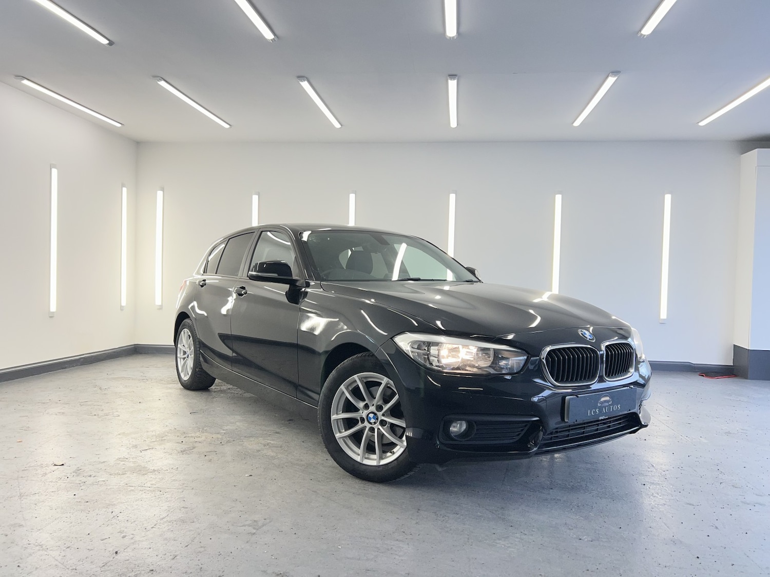 Used BMW 1 Series 2017 for sale - 78135042: Photo 2