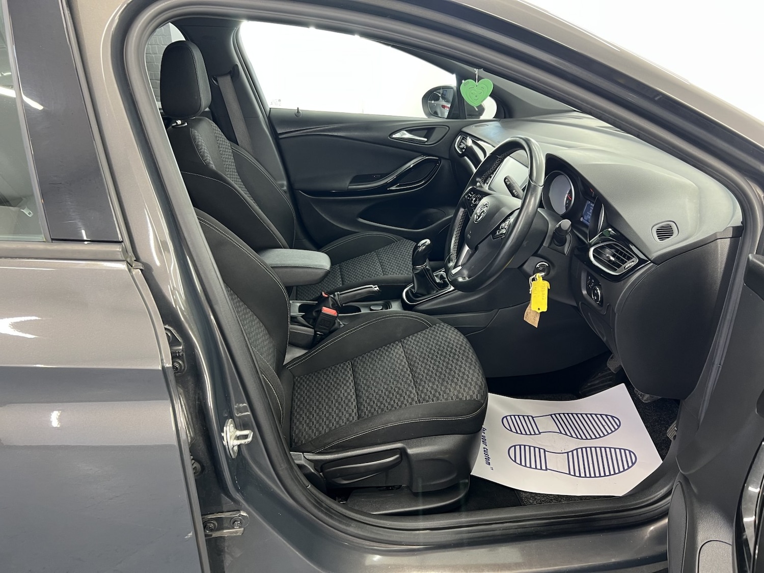 Used Vauxhall Astra 2016 for sale - 77977108: Photo 14