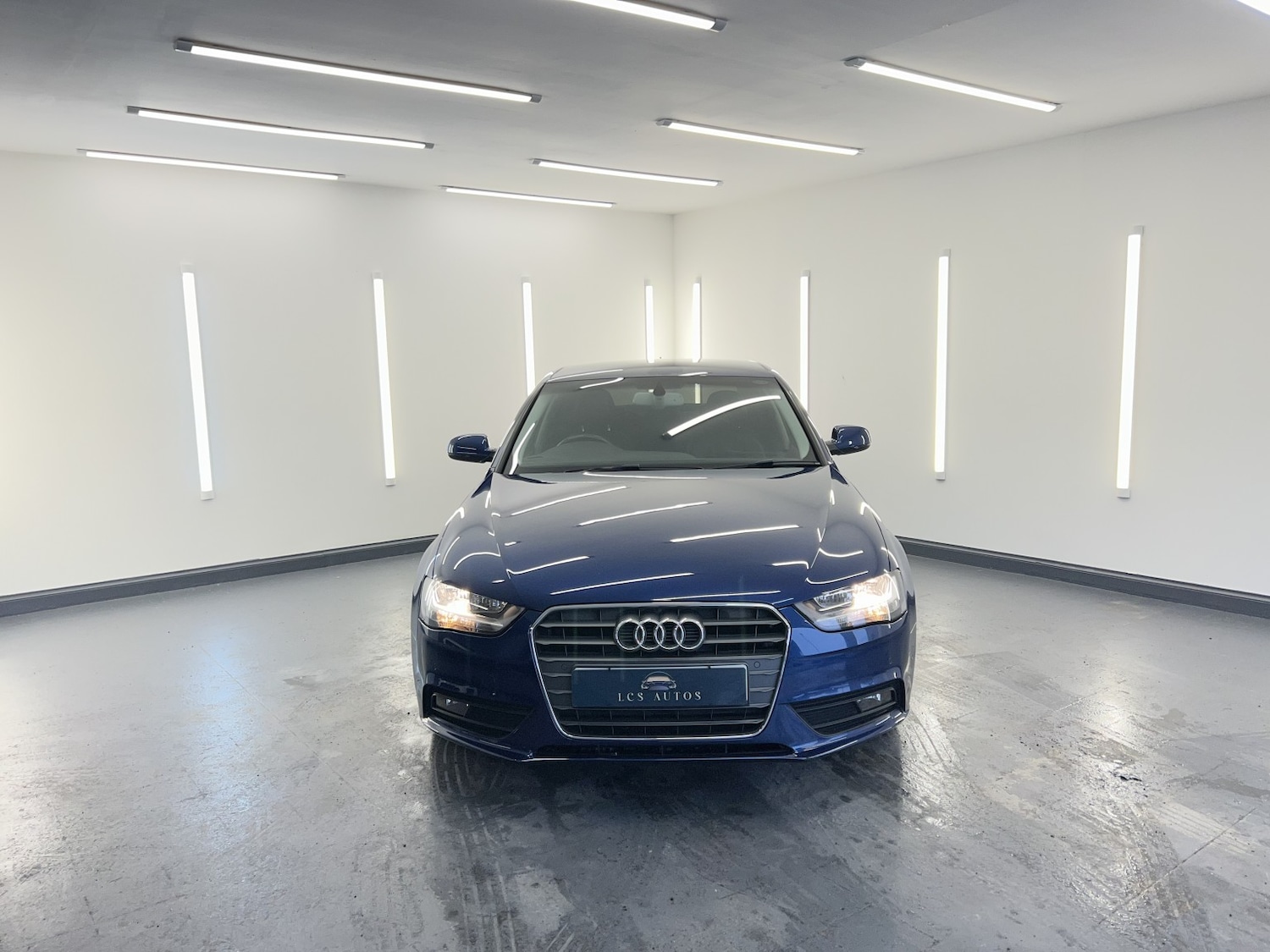 Used Audi A4 2015 for sale - 78168867: Photo 3