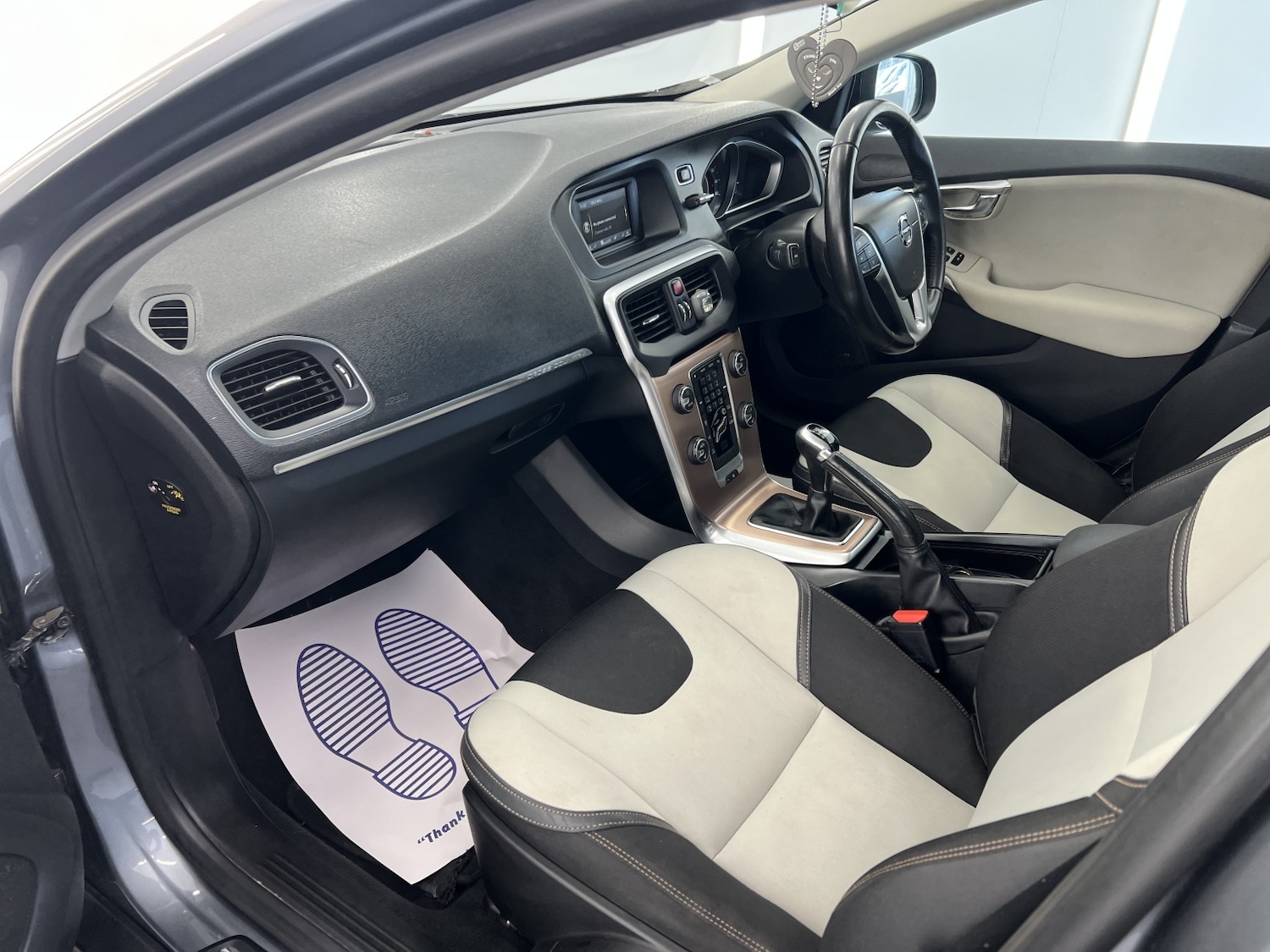 Used Volvo V40 2018 for sale - 77891556: Photo 29