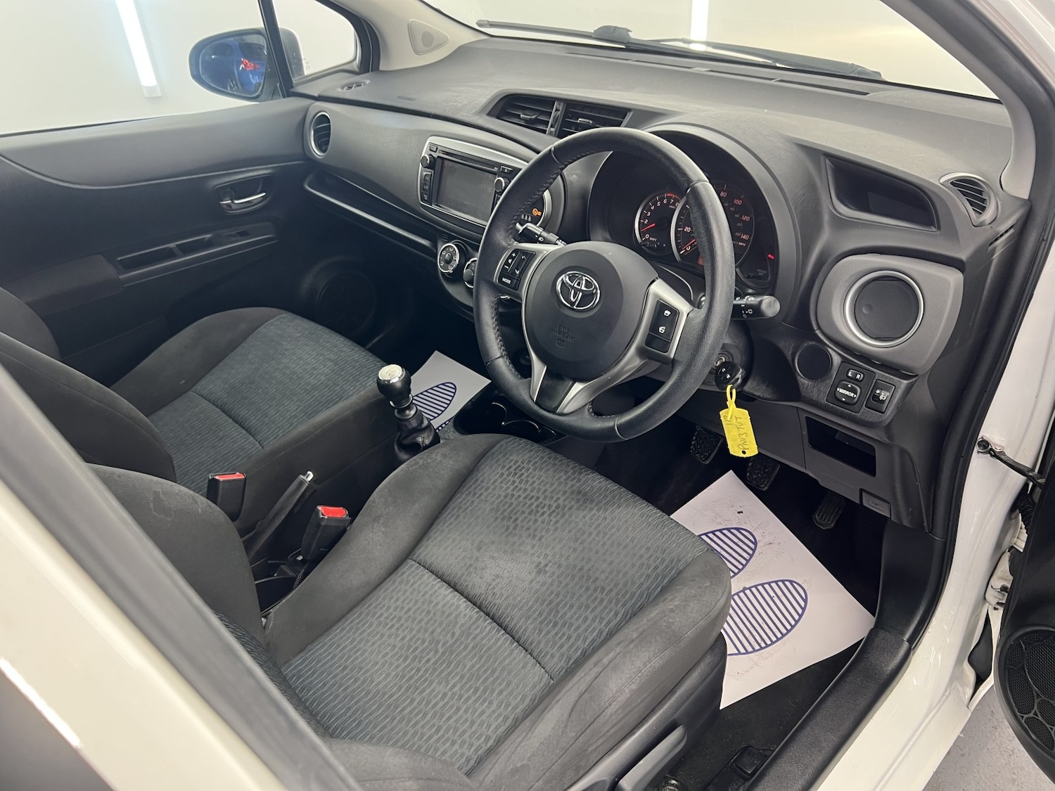 Used Toyota Yaris 2013 for sale - 77438255: Photo 15