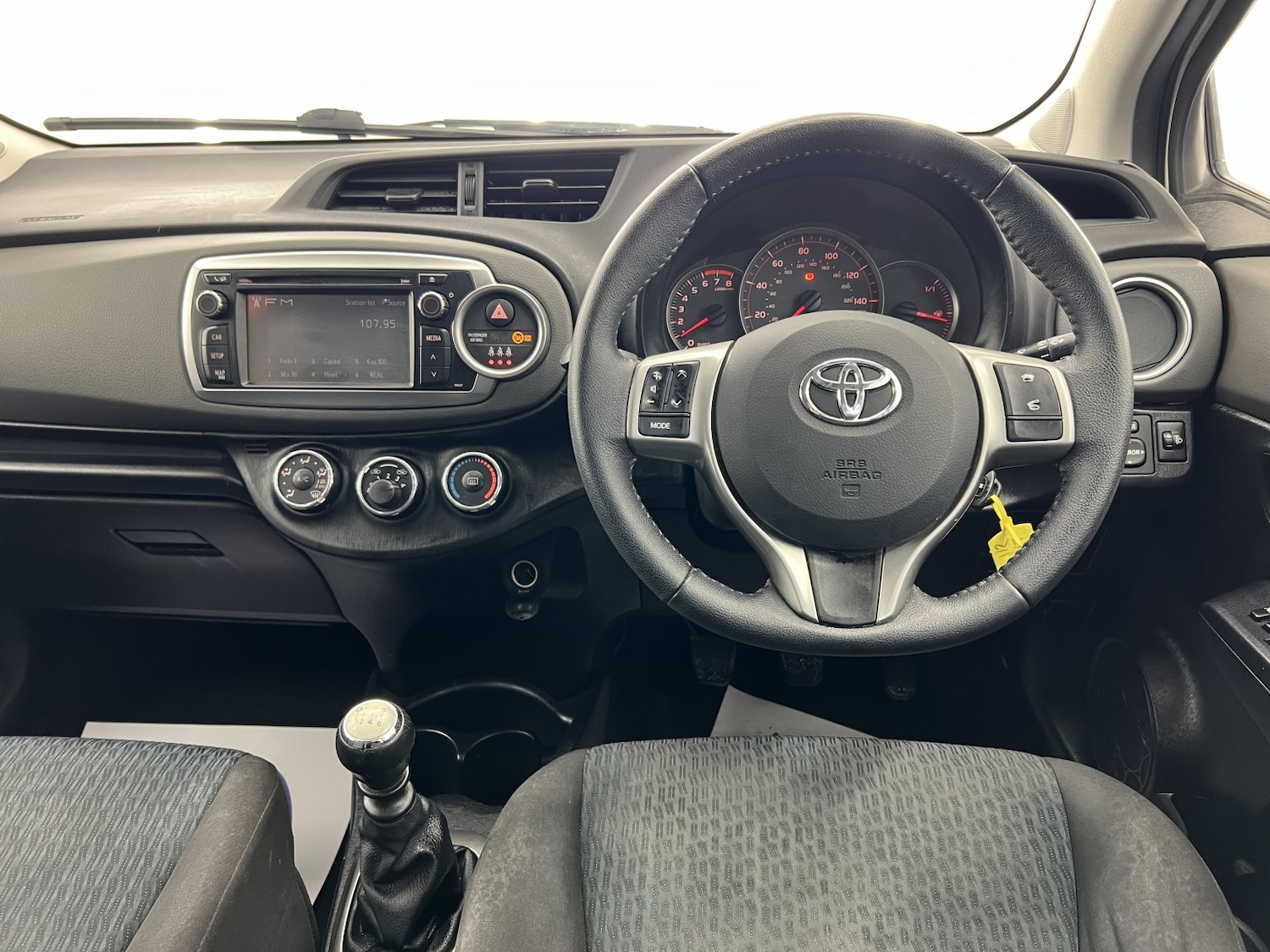 Used Toyota Yaris 2013 for sale - 77438255: Photo 34