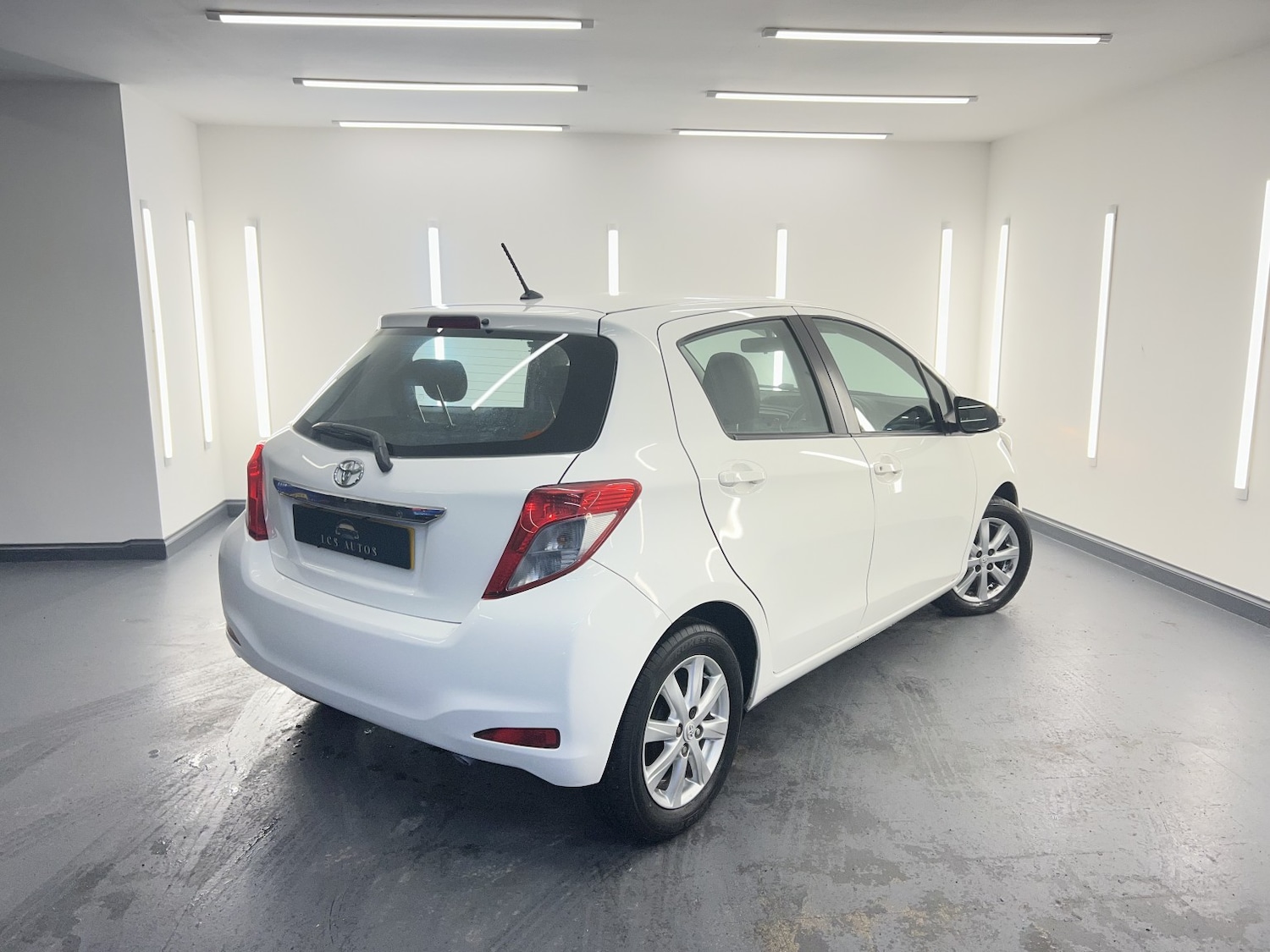 Used Toyota Yaris 2013 for sale - 77438255: Photo 7