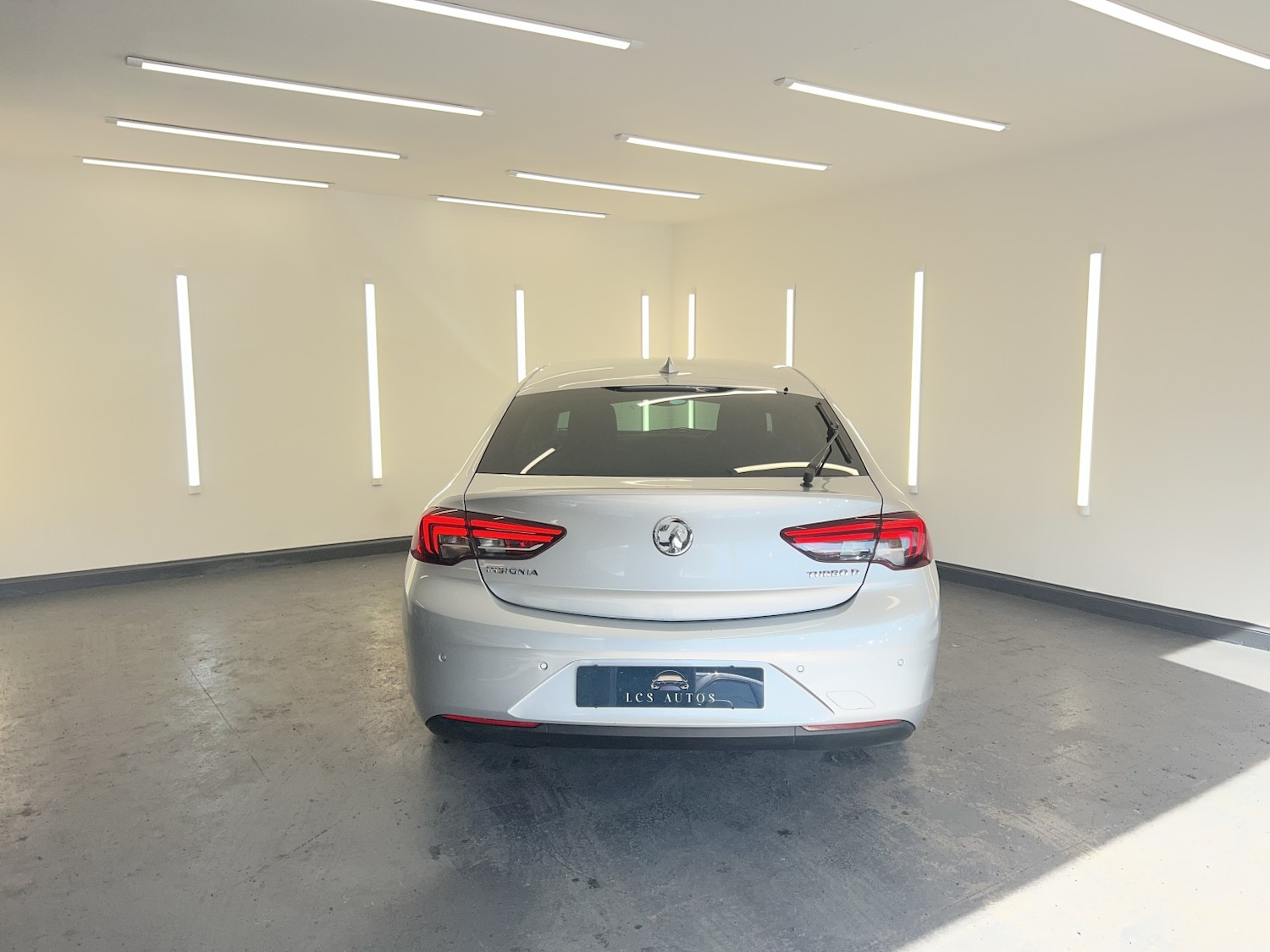 Used Vauxhall Insignia 2018 for sale - 77953981: Photo 10