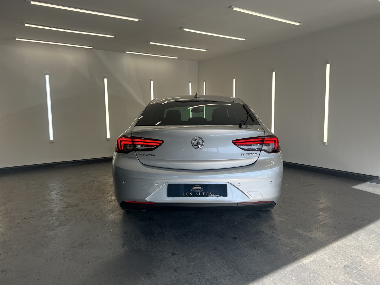 Used Vauxhall Insignia 2018 for sale - 77953981: Photo 14