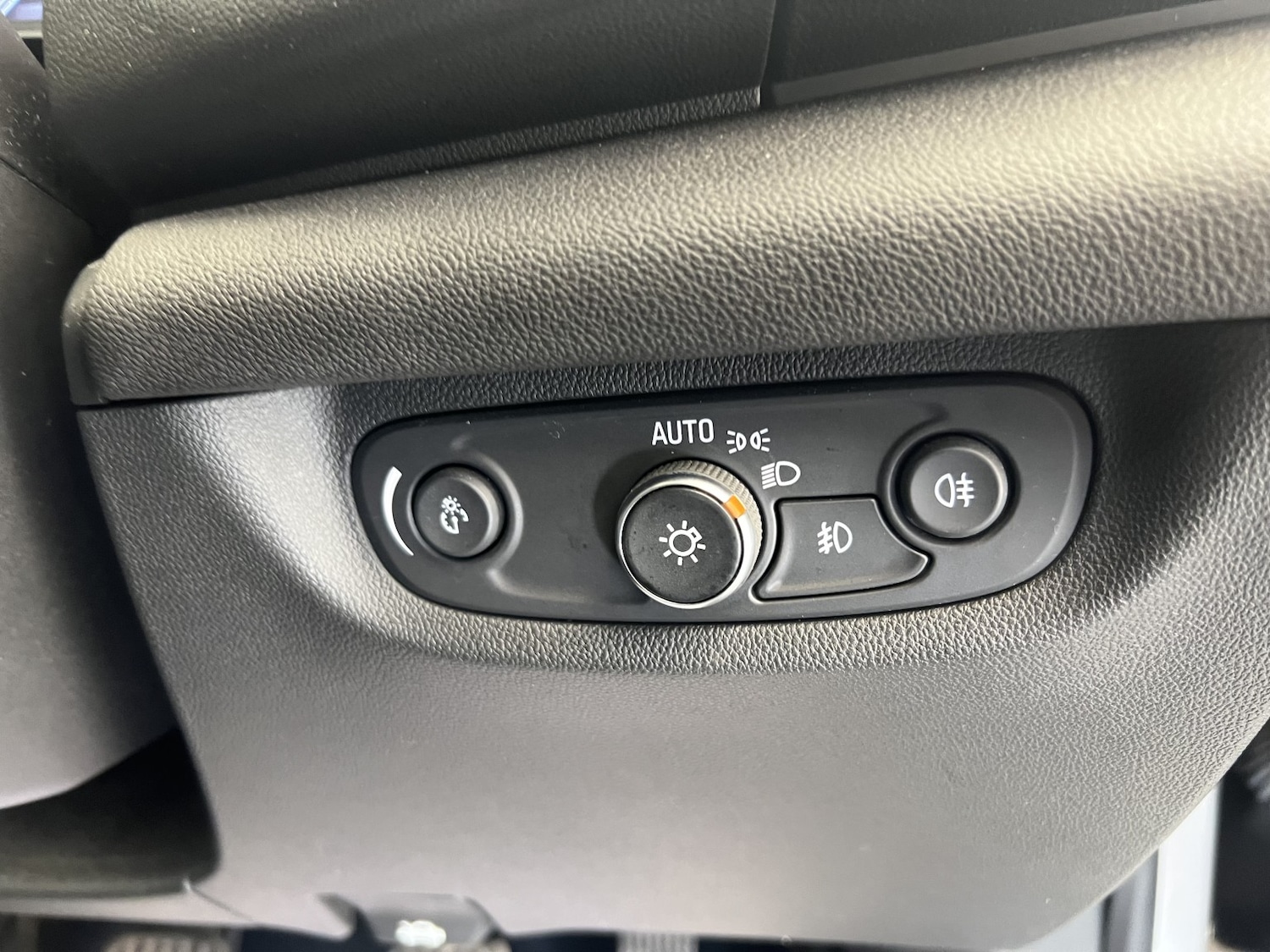 Used Vauxhall Insignia 2018 for sale - 77953981: Photo 23