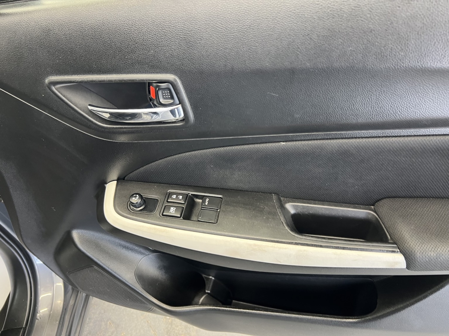 Used Suzuki Swift 2017 for sale - 78056976: Photo 18