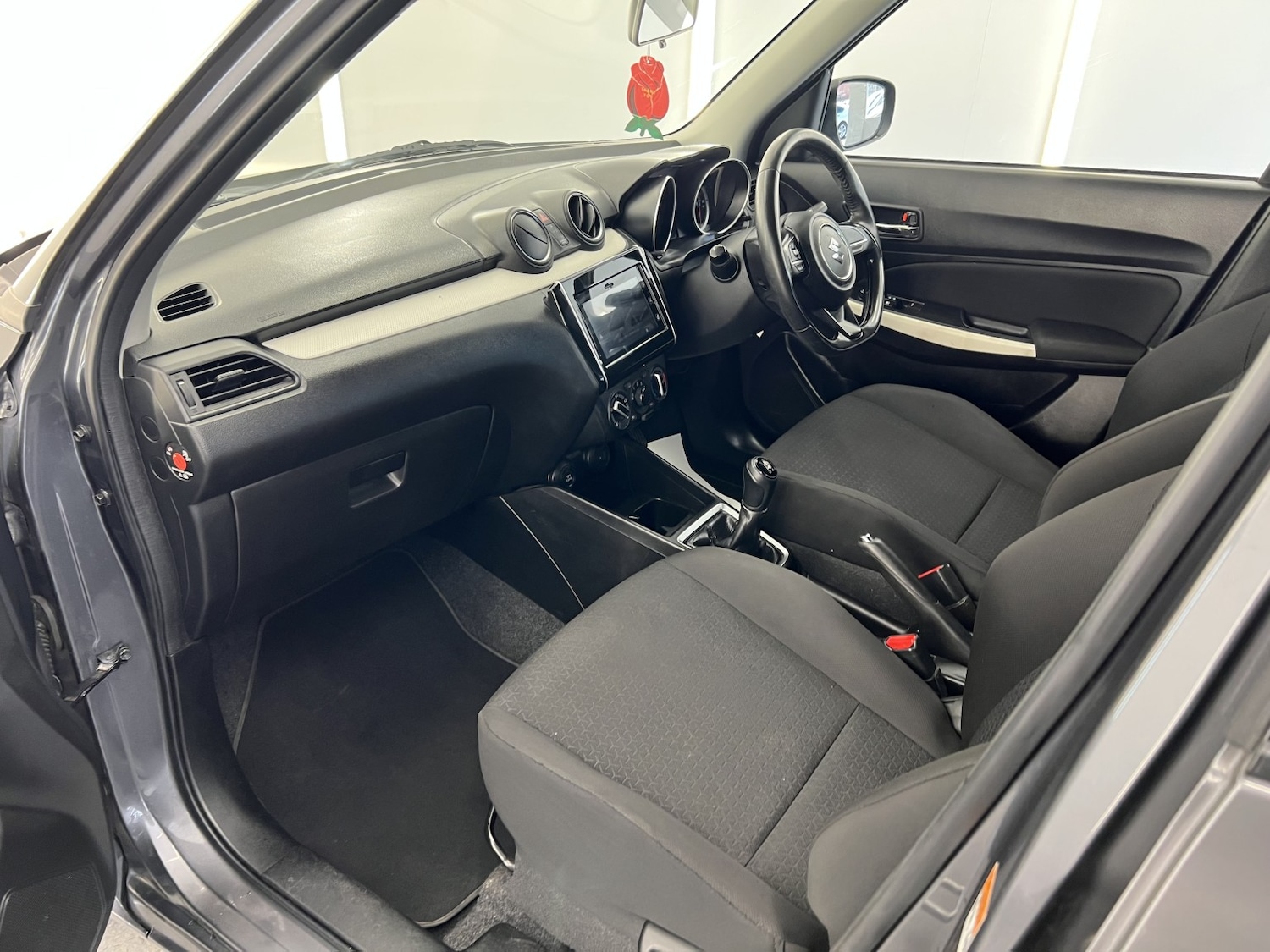 Used Suzuki Swift 2017 for sale - 78056976: Photo 27