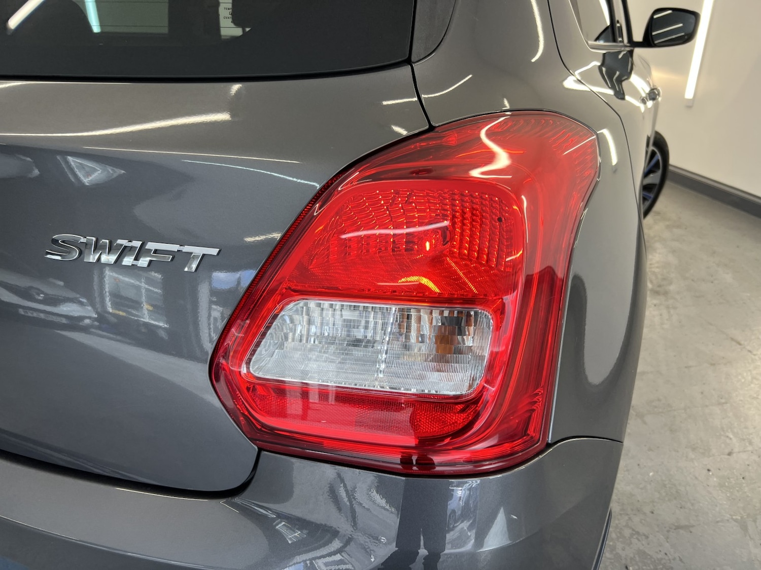 Used Suzuki Swift 2017 for sale - 78056976: Photo 9