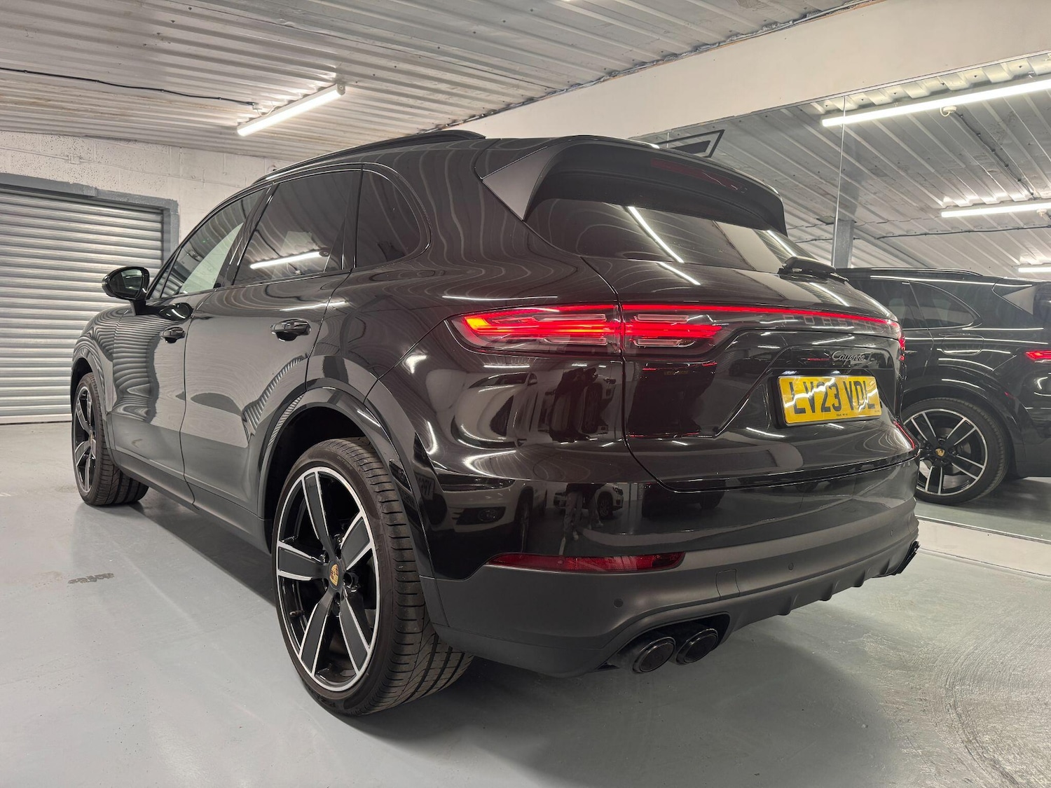 Used Porsche Cayenne 2023 for sale - 77738205: Photo 4