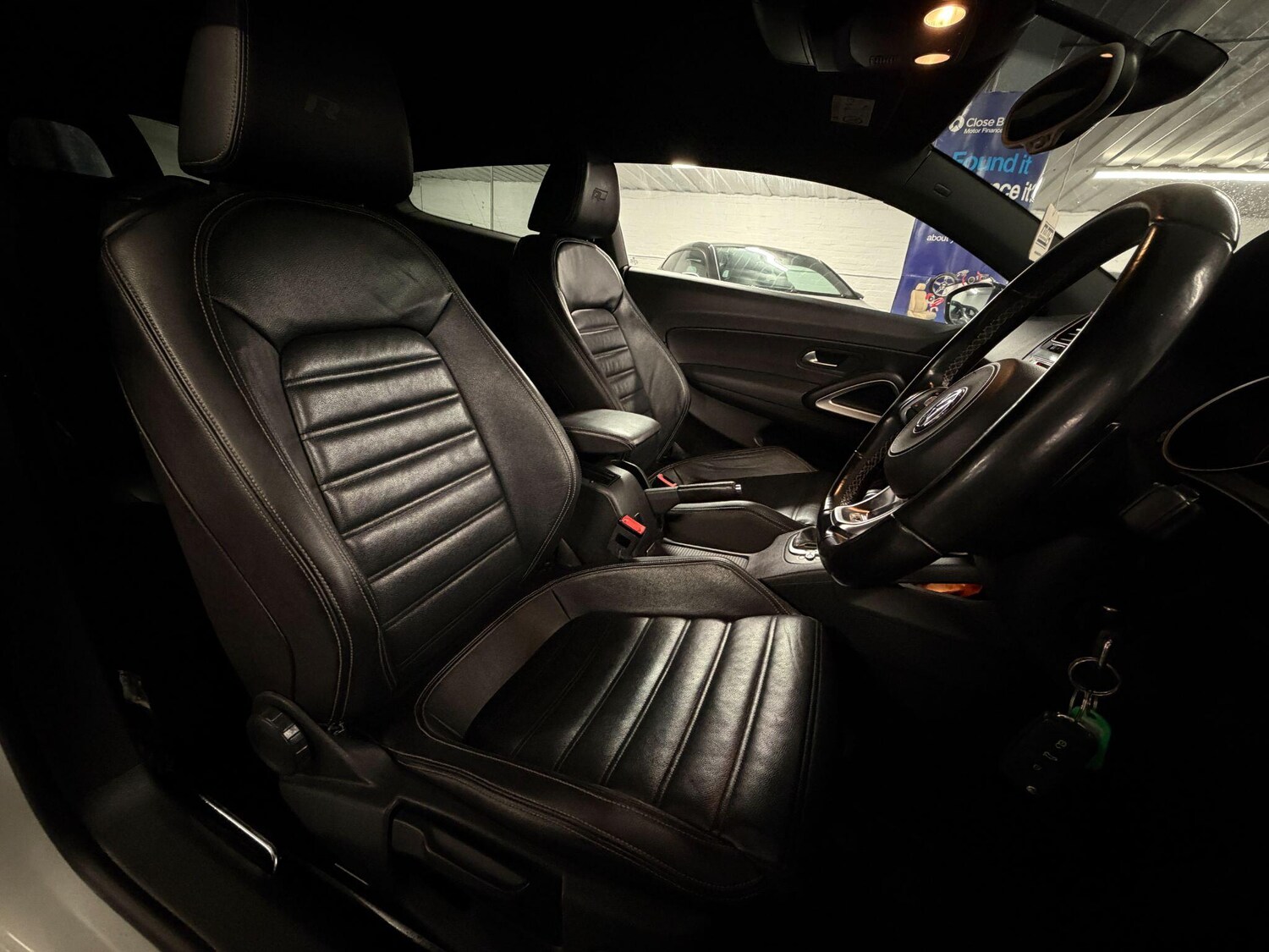 Used Volkswagen Scirocco 2016 for sale - 77510389: Photo 11