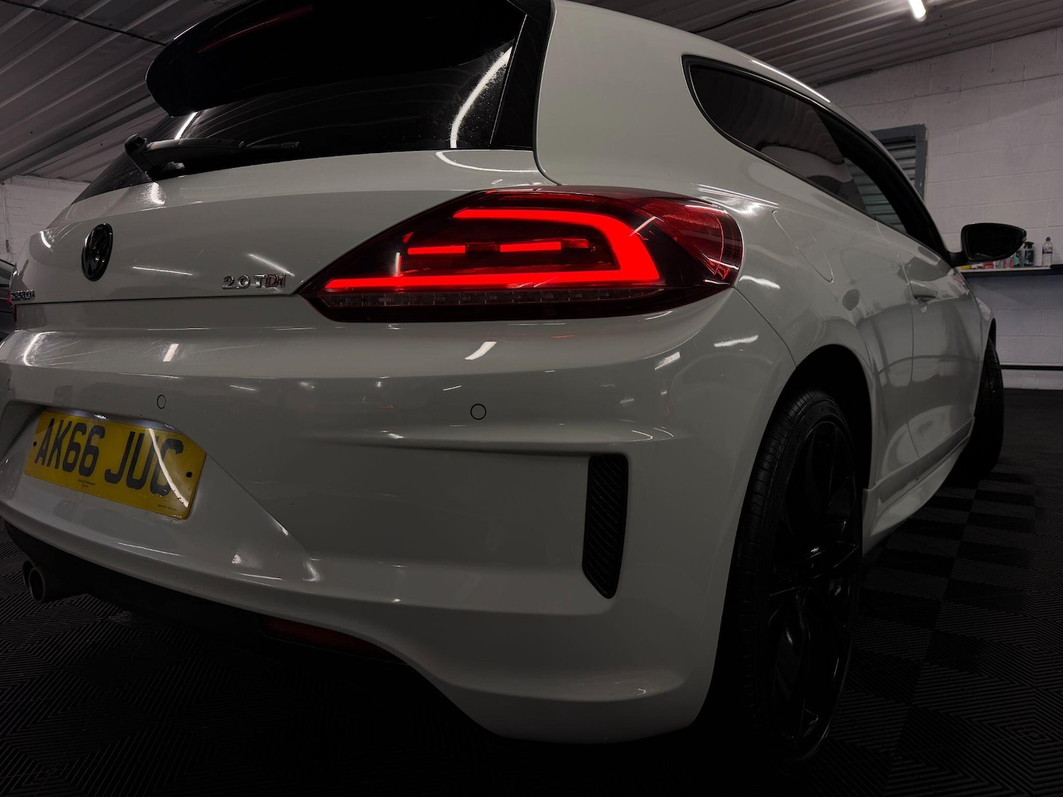 Used Volkswagen Scirocco 2016 for sale - 77510389: Photo 24