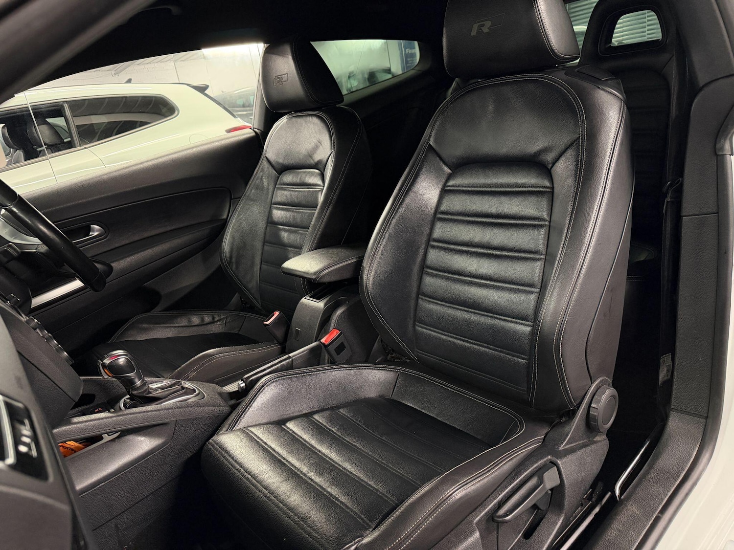 Used Volkswagen Scirocco 2016 for sale - 77510389: Photo 33