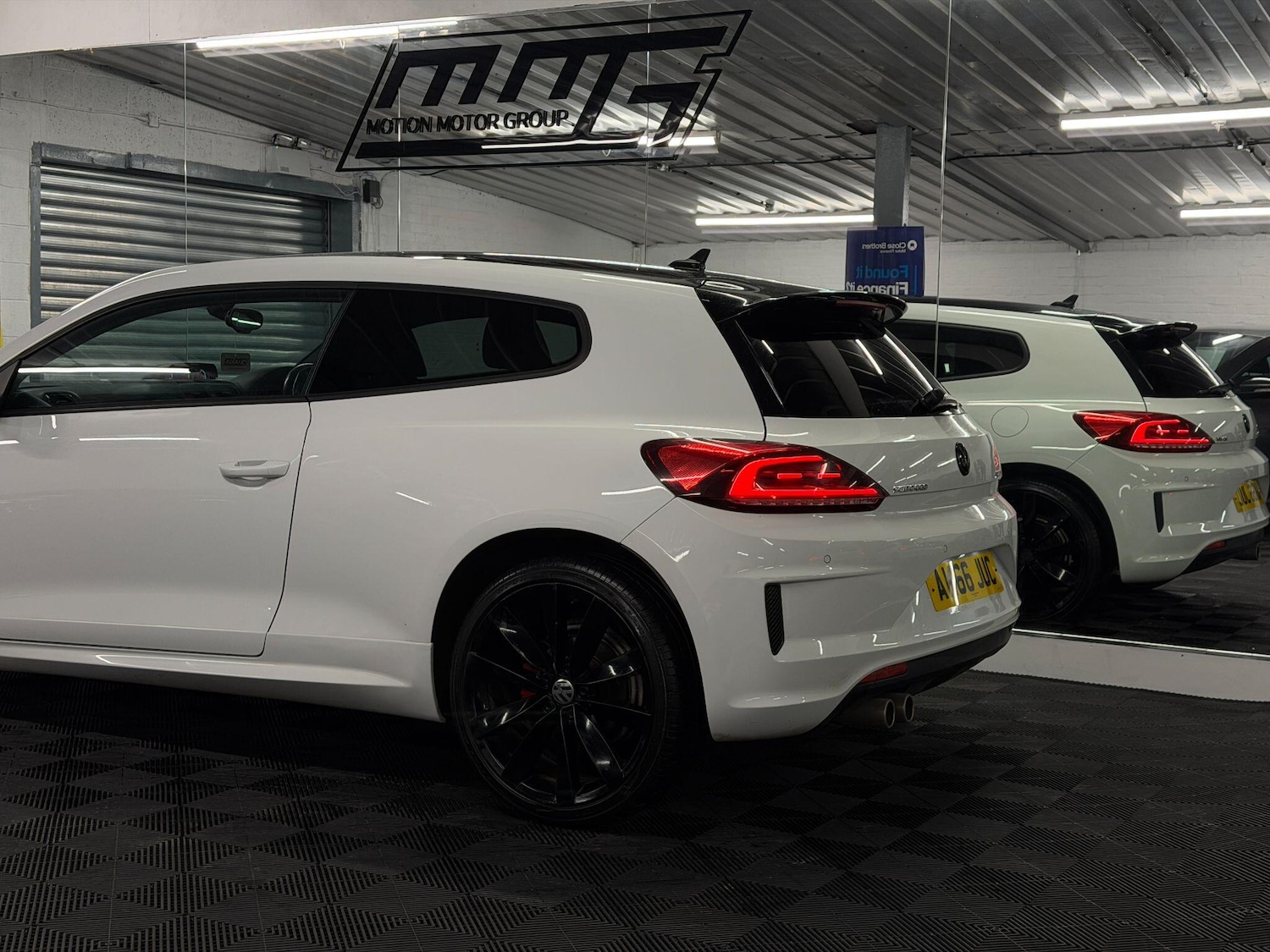 Used Volkswagen Scirocco 2016 for sale - 77510389: Photo 7