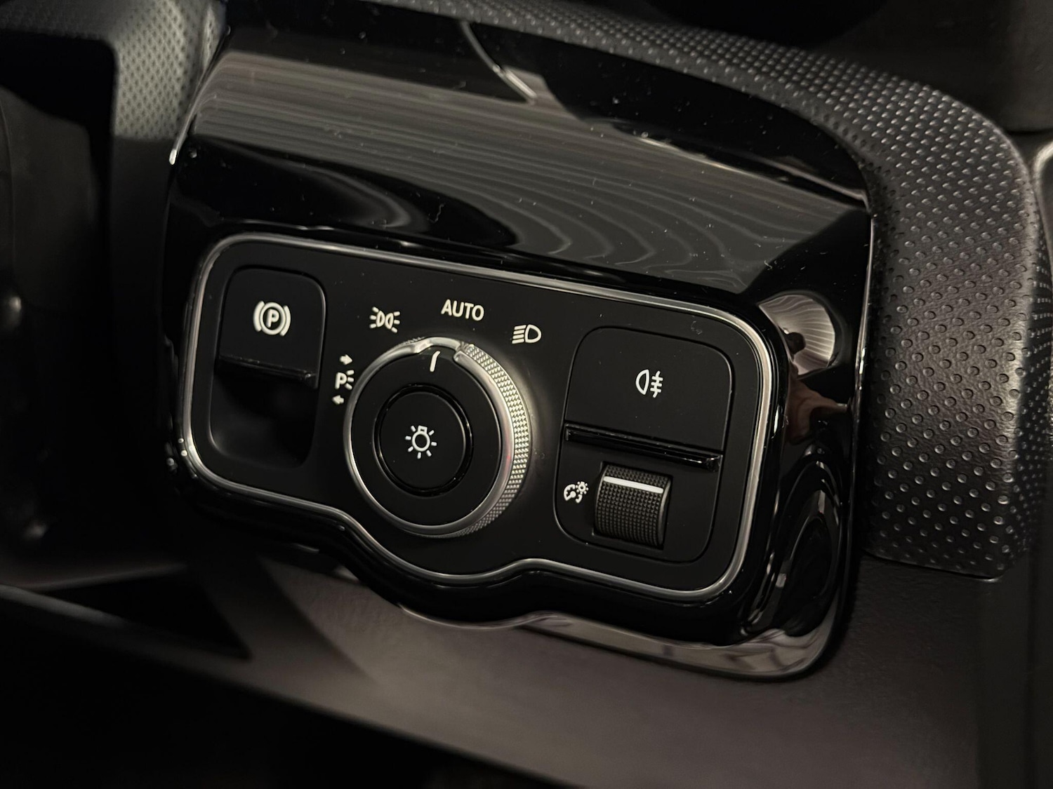 Used Mercedes-Benz A-Class 2019 for sale - 77490088: Photo 20