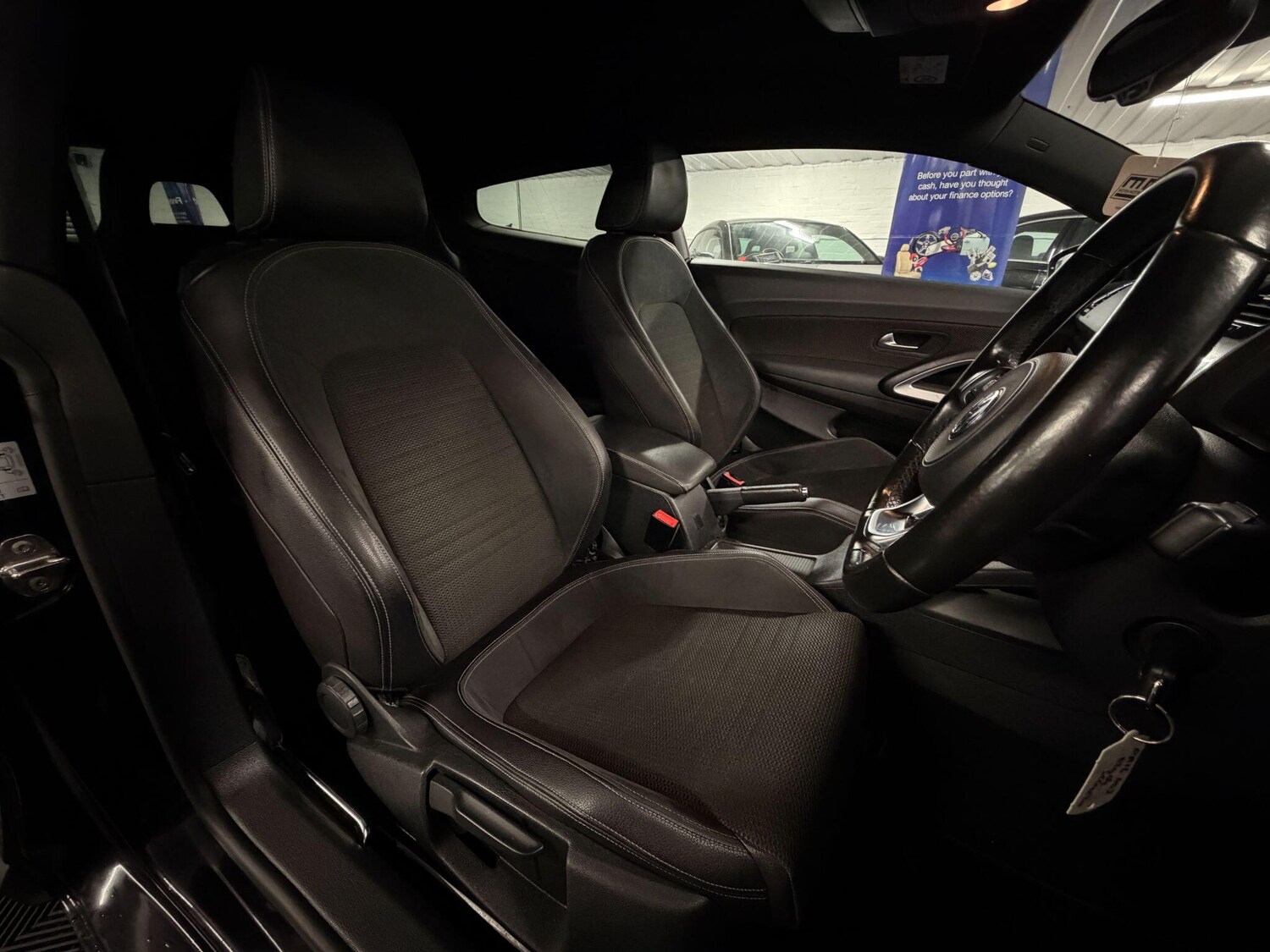 Used Volkswagen Scirocco 2016 for sale - 77509980: Photo 11